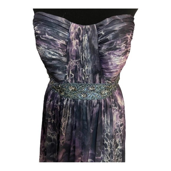 Camille La Vie Strapless Gown Size 6 - Picture 5 of 12